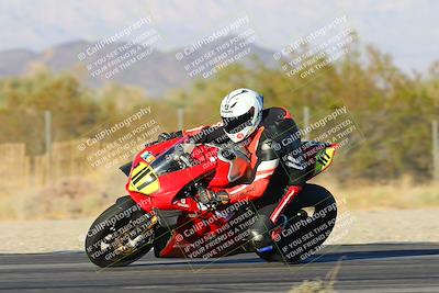 media/Dec-07-2024-CVMA (Sat) [[21c5f1ef85]]/Race 11-Amateur Supersport Open/